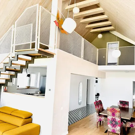 Pineview Lempes Villa Braşov
