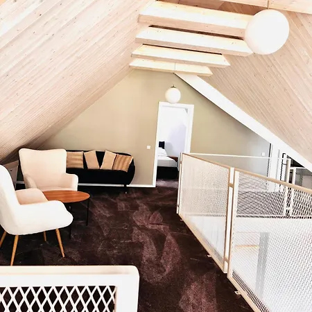 Pineview Lempes בראשוב