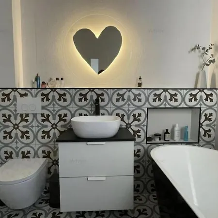 Pineview Lempes וילה