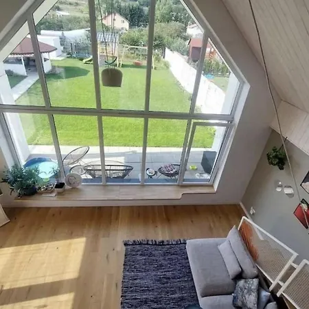 Villa Pineview Lempes