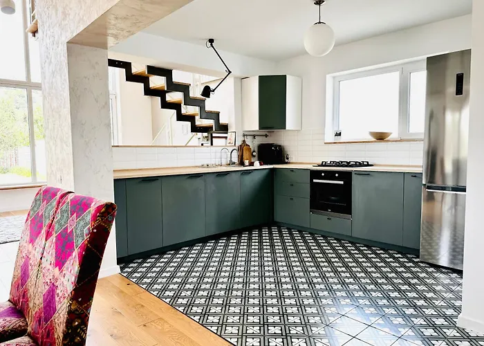 Pineview Lempes Villa Braşov