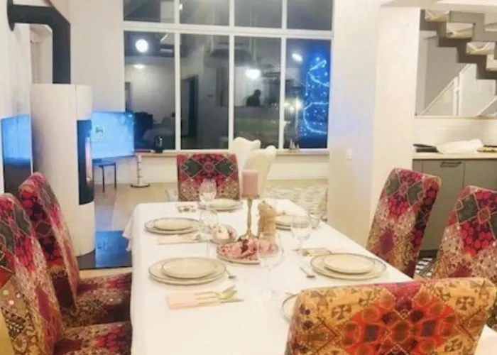 Pineview Lempes Villa *